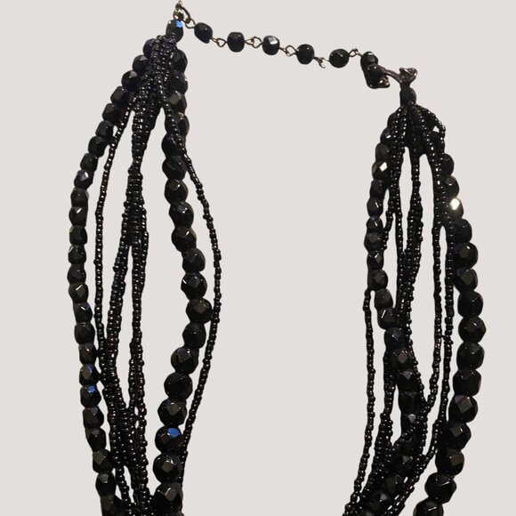 Necklace Glass 8 Multi Strand Size Black Seed Beaded Faceted Larger Hoop Clasp - Picture 4 of 7